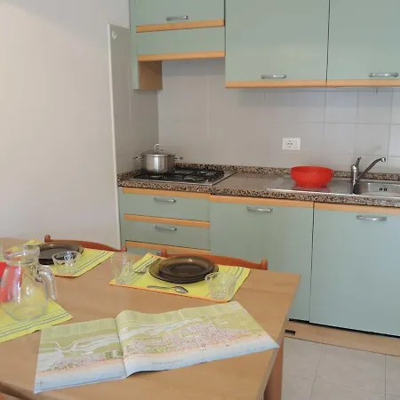 アパート One-bedroom Flat Next To Thermae