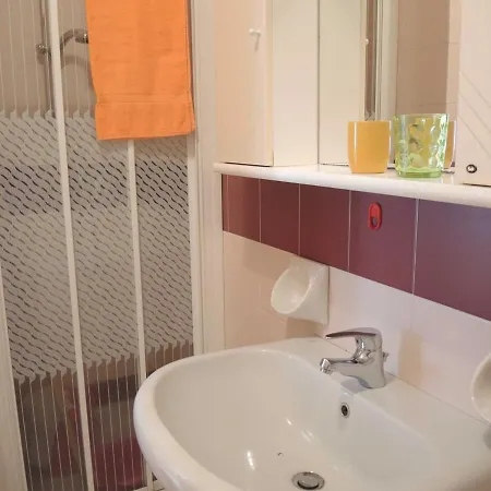 アパート One-bedroom Flat Next To Thermae