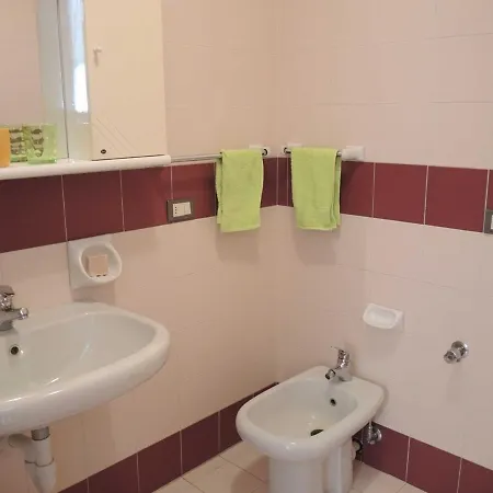 One-bedroom Flat Next To Thermae アパート ビビオーネ
